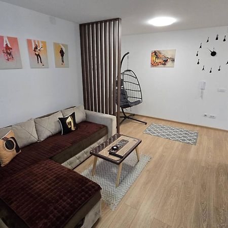 Apartman Muzika Jagodina Exteriér fotografie